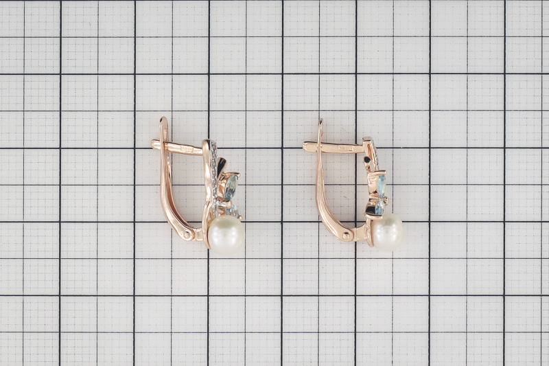 Изображение Золотые серьги с жемчугом и топазами