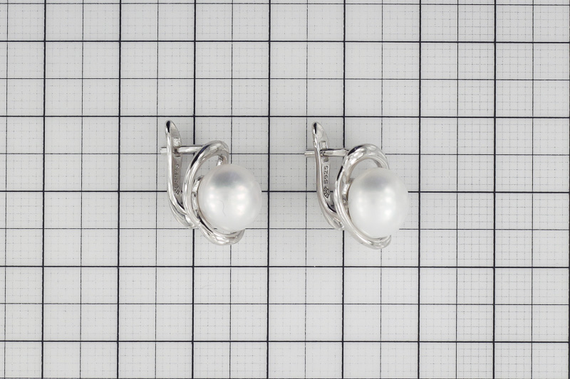 Paveikslėlis Sidabriniai auskarai su perlais