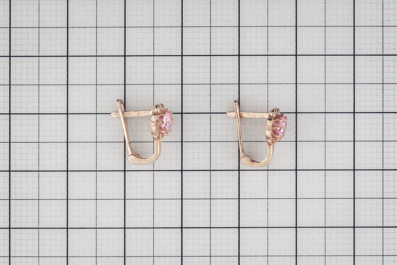 Изображение Золотые серьги с цирконами