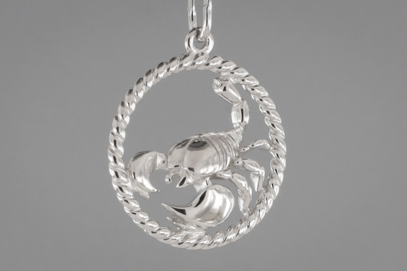 Изображение Серебряная подвеска "Скорпион" 