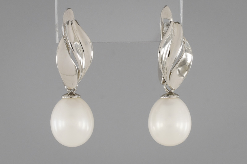 Paveikslėlis Sidabriniai auskarai su perlais