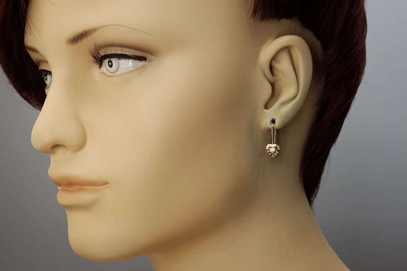 Изображение Золотые серьги с цирконами