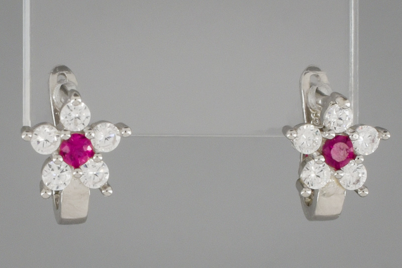 Paveikslėlis Sidabriniai auskarai su cirkoniais