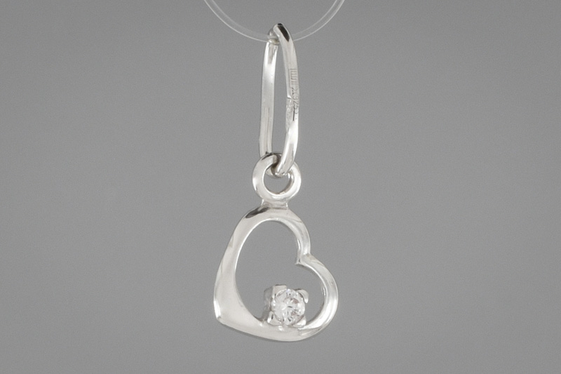 Paveikslėlis Sidabrinis pakabukas su cirkoniu "Širdelė"