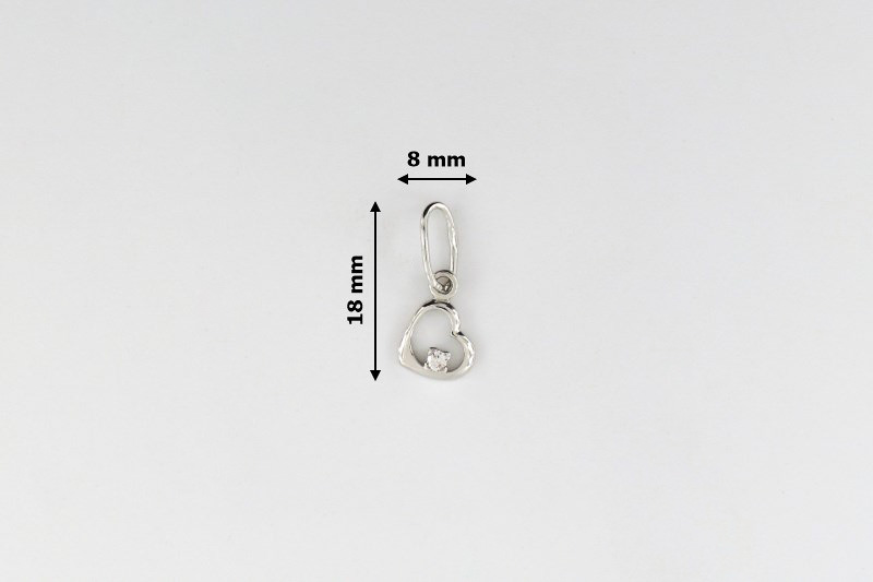 Paveikslėlis Sidabrinis pakabukas su cirkoniu "Širdelė"