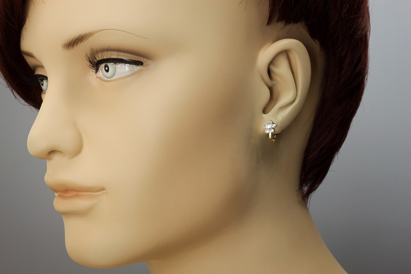 Изображение Серьги из желтого золота с цирконами