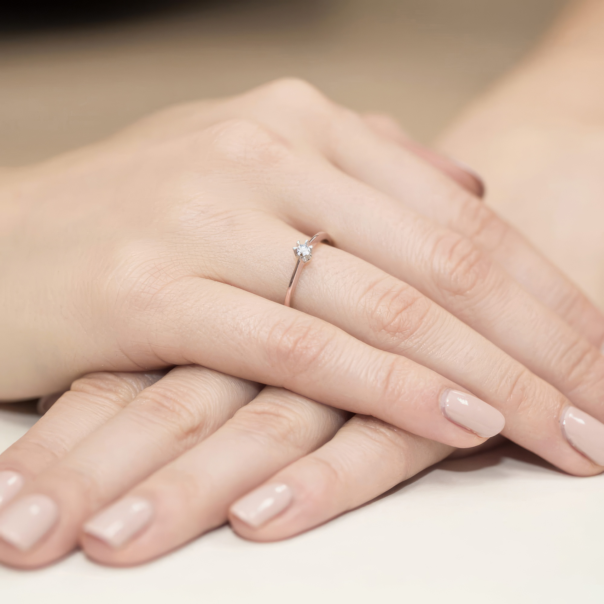 Paveikslėlis Auksinis žiedas su briliantu