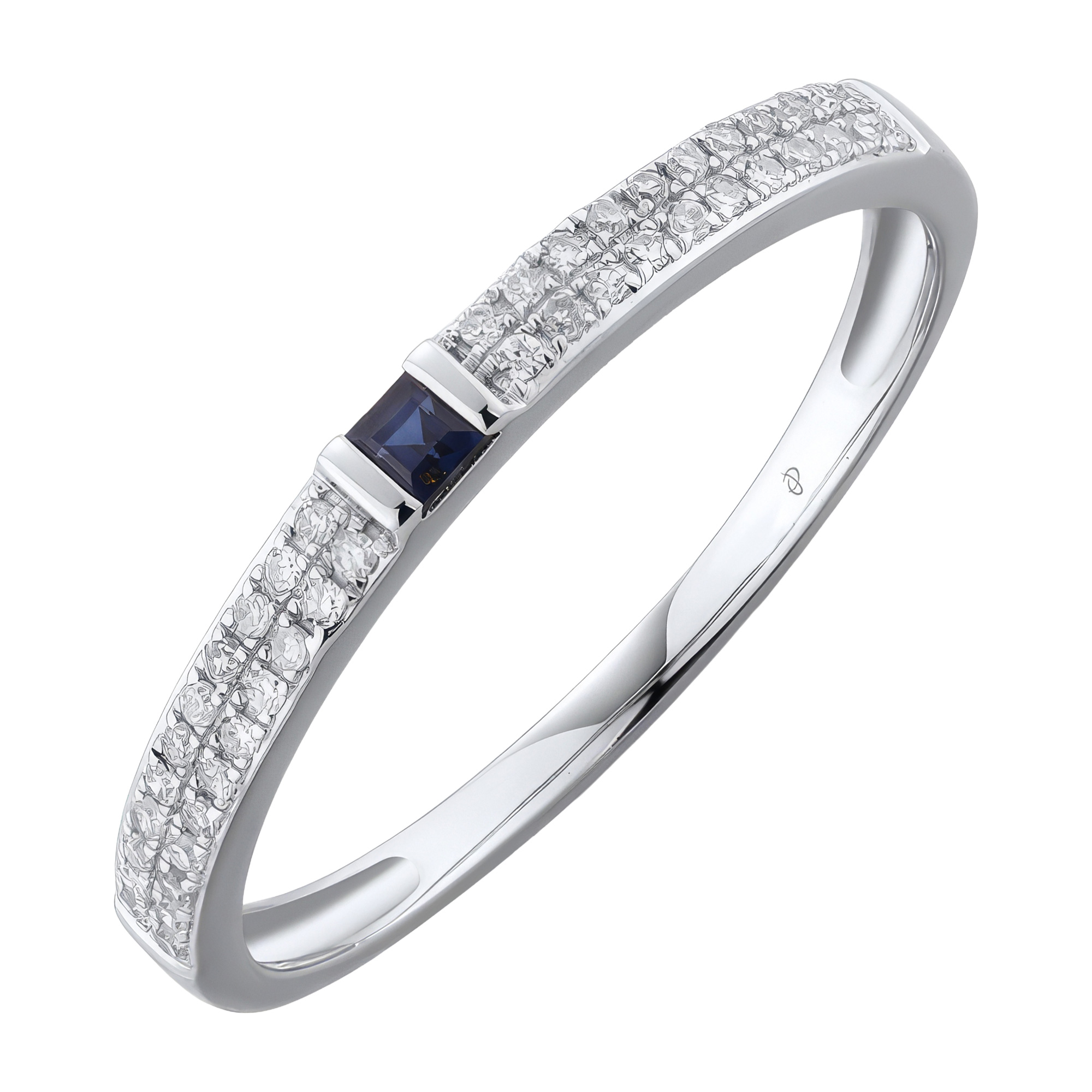 Изображение Кольцо из белого золота с бриллиантами и сапфиром