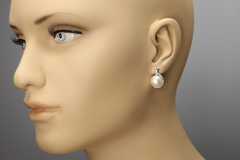 Paveikslėlis Sidabriniai auskarai su perlais ir cirkoniais