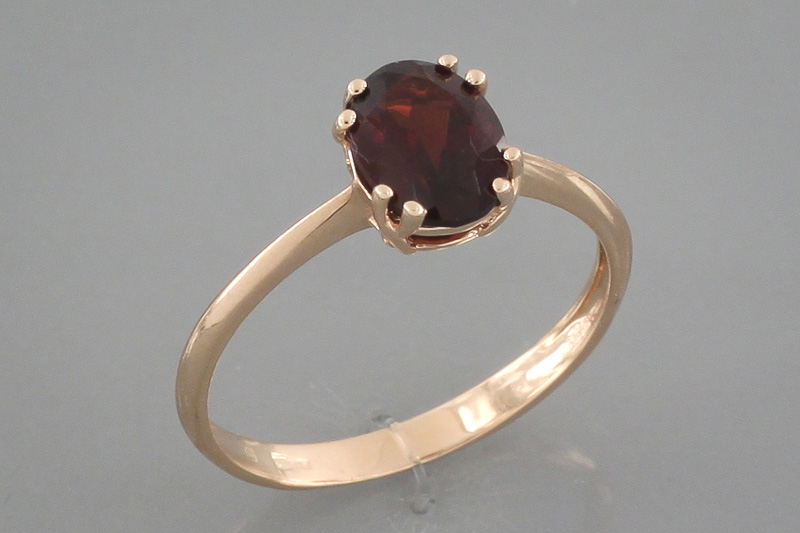 Изображение Золотое кольцо с гранатом 17,5 мм