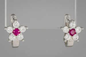 Paveikslėlis Sidabriniai auskarai su cirkoniais