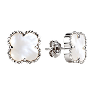 Изображение Серебряные серьги с перламутром
