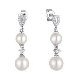 Изображение Серебряные серьги с жемчугом и цирконами