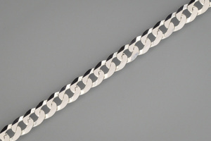Paveikslėlis Sidabrinė apyrankė "Curb" 21 cm